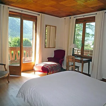 Sleeps 12 Wifi Hébergement de vacances Chamonix
